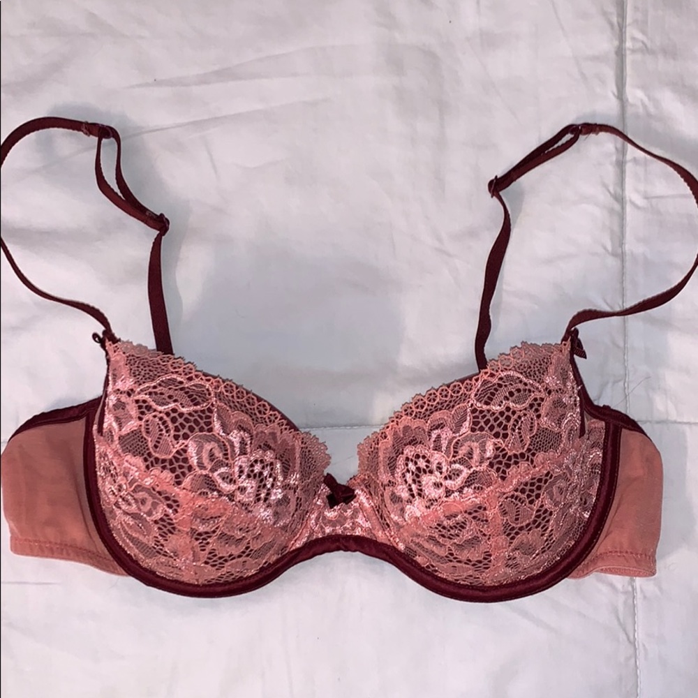 Lacey lightly lined bra